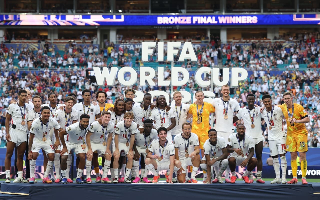England Edge France 6-4 to Win Historic World Cup Bronze