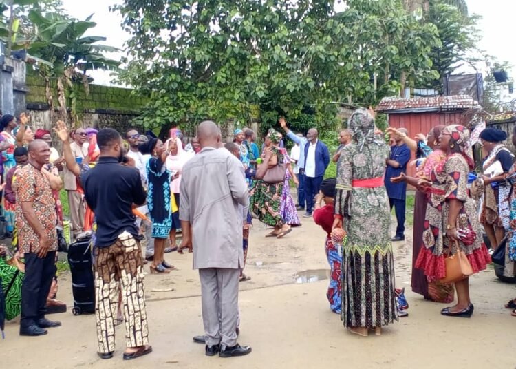 UNICAL VC defies court injunction, bars worshippers from chapel again