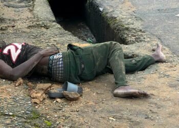 Mob kills 2 men for allegedly stealing phone in Calabar