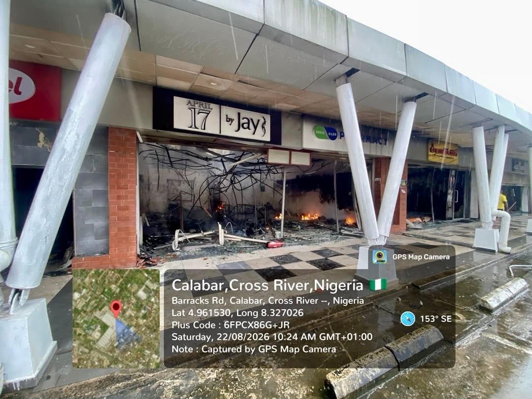 image 453 Fire razes SPAR Calabar Mall, destroys shops, goods